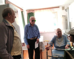 0-02-05-0a0b90eb0ada6f68e9f329bd5fdf31afdc66dede4462de23e636efc863bdb401_230882df52060481